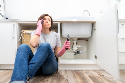 What do you say when calling a plumber