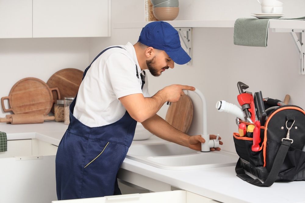 What is hydro jet plumbing?